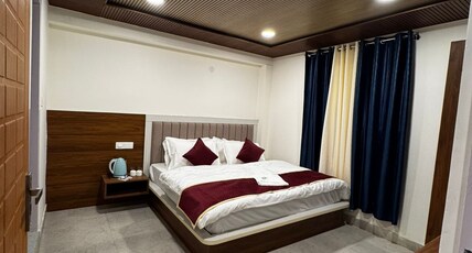 Hotel Vishnu Sarovar Room Type - Super Deluxe Double Rooms