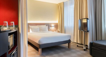 Novotel Suites Geneve Aeroport Room Type - Superior suite