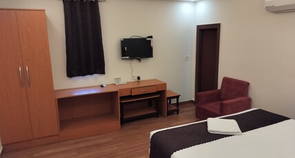 Hotel Samrat Room Type - Executive Room