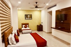 Amora Rooms, Dwarka