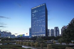 DoubleTree by Hilton Shenzhen Nanshan Hotel & Residences