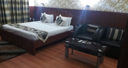 HOTEL THE SANS Room Type - Royal Suite