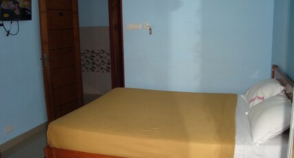 BANU RESIDENCY Room Type - Standard AC Room
