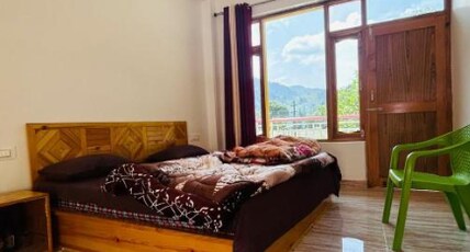 Barot Palace Room Type - Deluxe Room with Personal Balcony + Mountain View