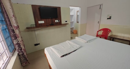 Supreme Guest House Room Type - Standard Room Supreme Guest House Room Type - Standard Room