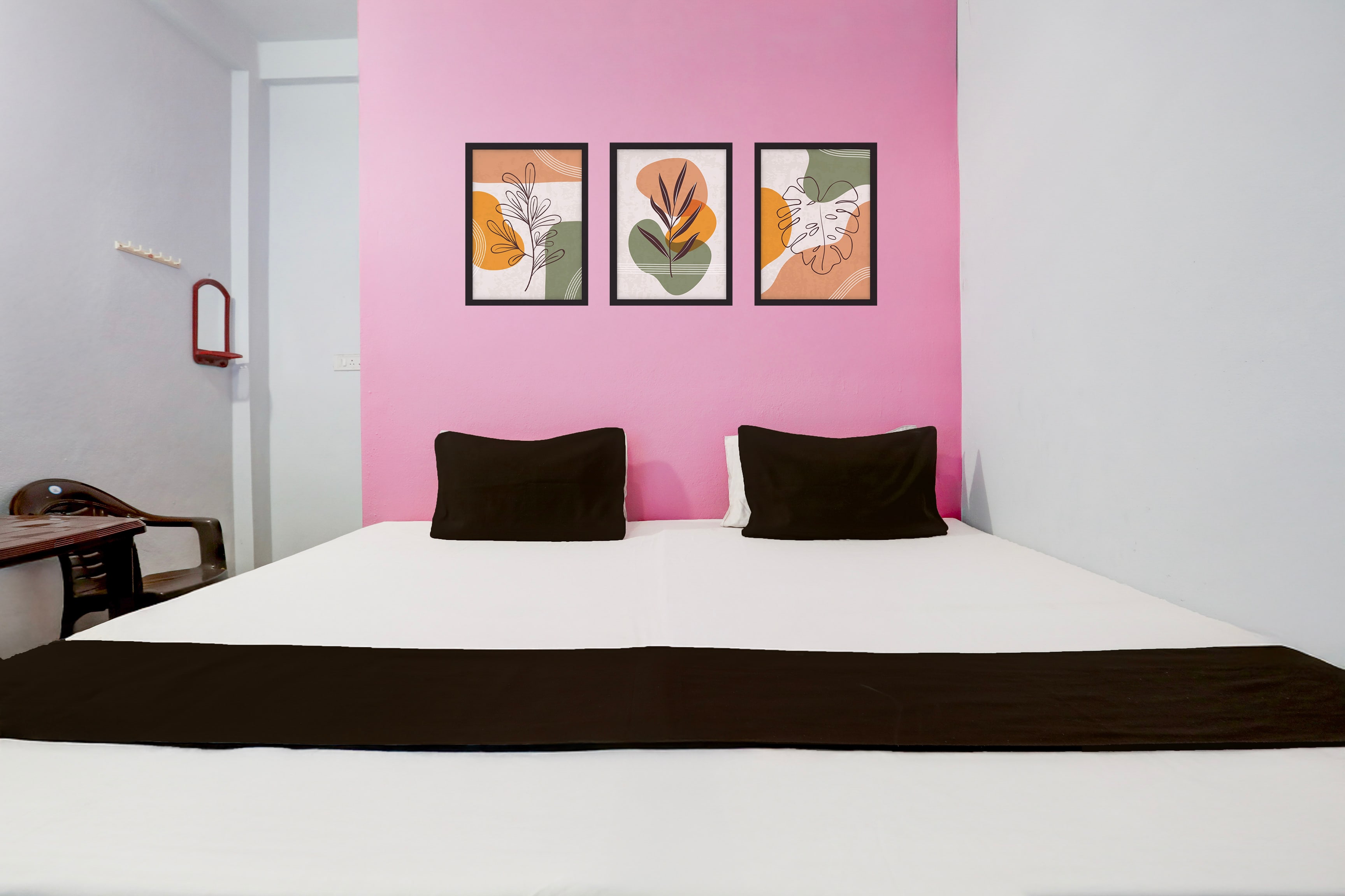 Patidar Hotel And Restaurent - Tap to explore photos