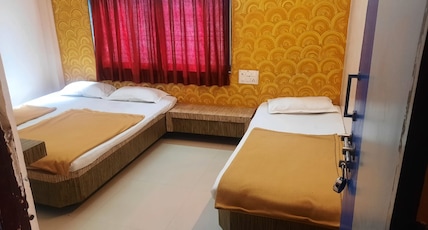 HOTEL OM SAI Room Type - Standard Room