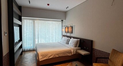 Regency Hotel Malabar Hill Room Type - Deluxe Room