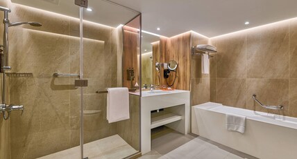 Ramada Hotel and Suites by Wyndham JBR Room Type - 1-Bedroom King Suite, City View
