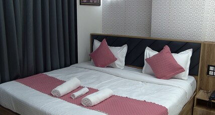 Hotel Heritage Prime Room Type - Luxury Room with Balcony Hotel Heritage Prime Room Type - Luxury Room with Balcony