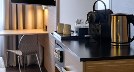 MERCURE STUTTGART GERLINGEN Room Type - Superior Room with queen-size bed