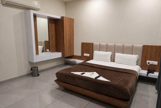 HOTEL SARVOTTAM