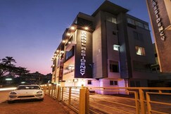 Rahul Residency | Rooms with Wi-Fi