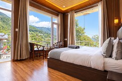 Prafull Hotel & Restaurant