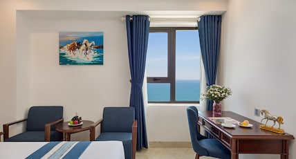 Eden Ocean View Danang Hotel Room Type - Deluxe Twin Room with Sea View
