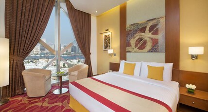 City Seasons Towers Bur Dubai Room Type - Premium King