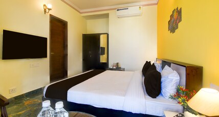 Collection O Mall Of Jaipur Formerly Madhu Pushp Bhawan Room Type - Premium Collection O Mall Of Jaipur Formerly Madhu Pushp Bhawan Room Type - Premium