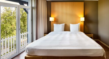 Radisson Blu Balmoral Hotel, Spa Room Type - Suite - Balcony