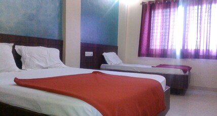 Sai Ganga By WB Inn Room Type - Deluxe AC Room