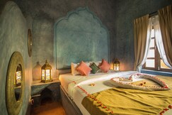 juSTa Morjim Beach Resort (80 steps from Morjim Beach)