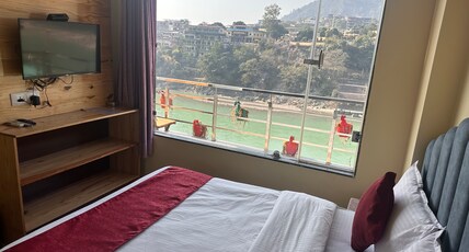 The Peninsulla Room Type - Ganga View Room with Private Balcony (River View)