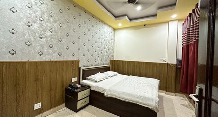 Hotel Ace Room Type - Deluxe Hotel Ace Room Type - Deluxe