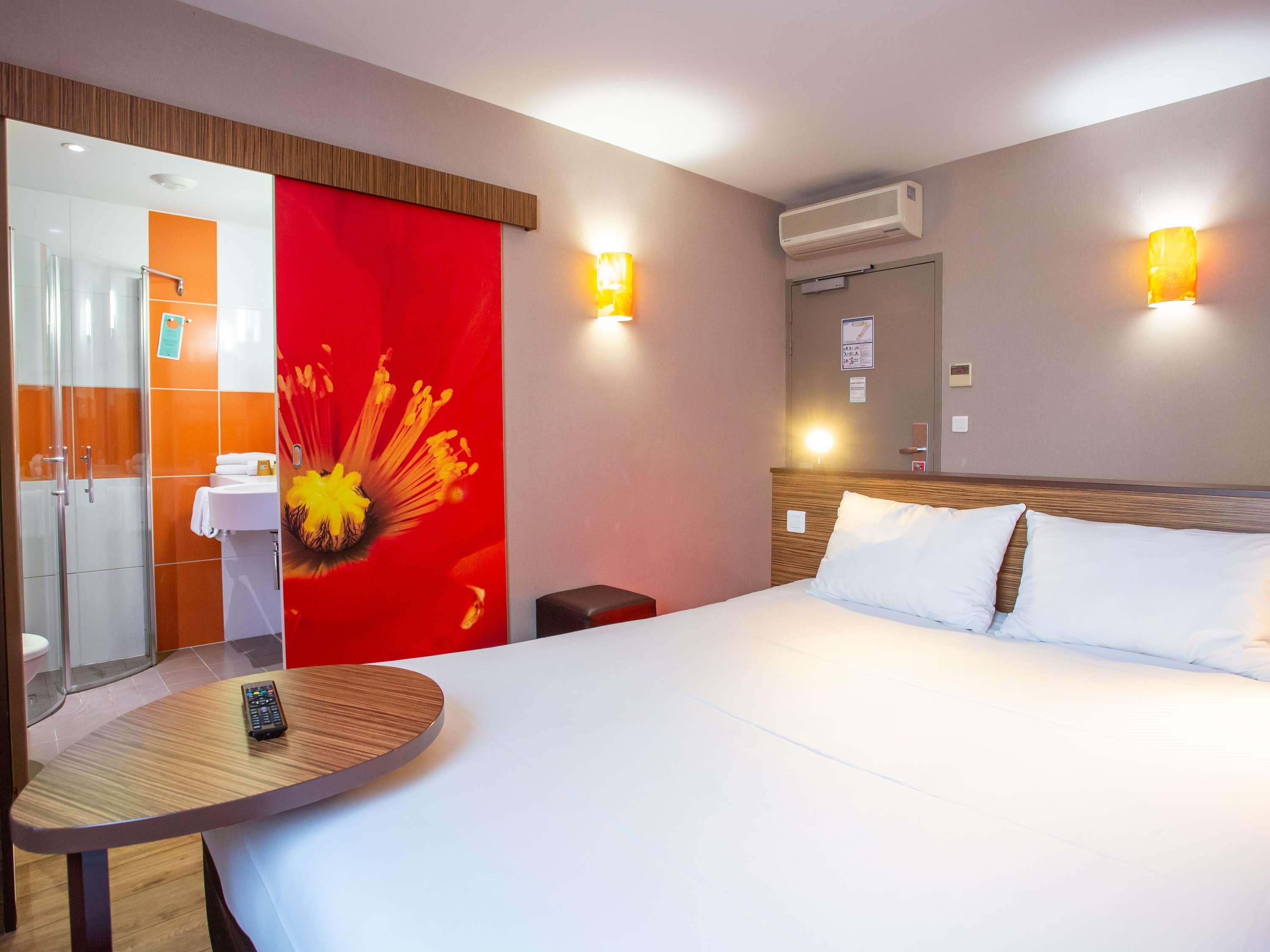 ibis Styles Bourges - Tap to explore photos