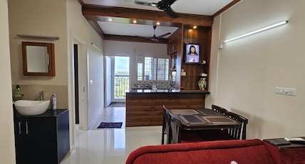 LausDeo2 self checkin 2BHK corner flat top floor Room Type - LausDeo2 self checkin 2BHK corner flat top floor