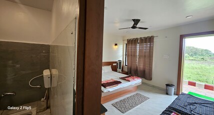 Shree kanha hotel Room Type - Standard single Non AC room (1)