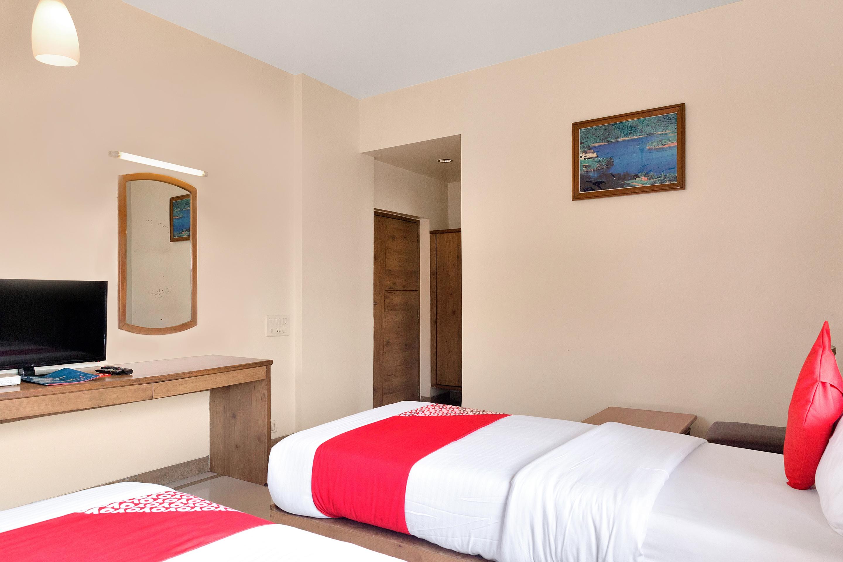 Hotel O Ratna Regency - Tap to explore photos
