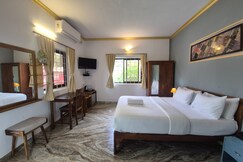 Laliguras Villa| Rooms & Restaurant