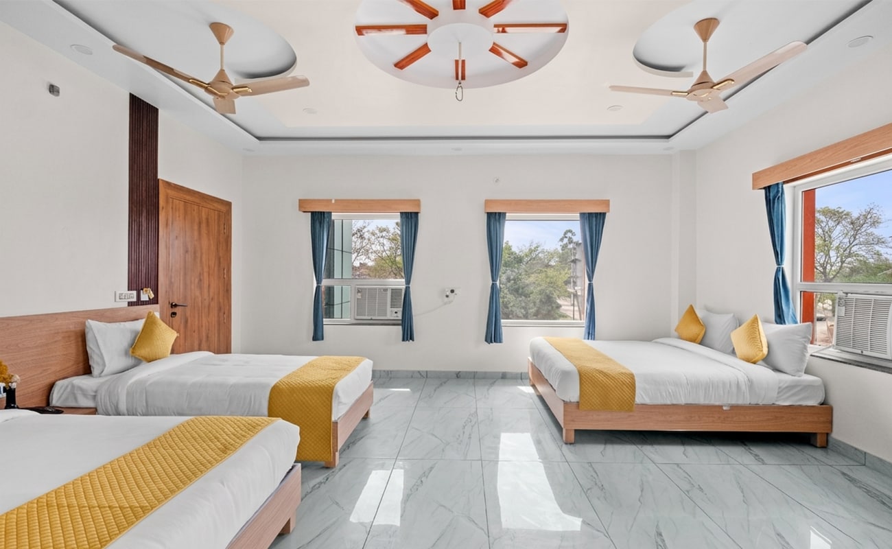 RS RESORT - Tap to explore photos