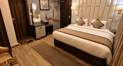 Hotel Sainison, Manali Room Type - Deluxe Room Garden View Hotel Sainison, Manali Room Type - Deluxe Room Garden View