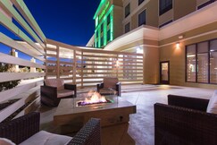 Holiday Inn TEXARKANA ARKANSAS CONV CTR