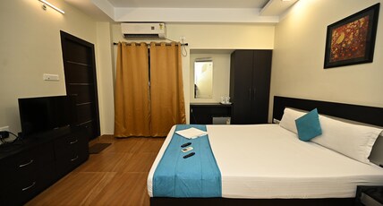 Sevoke Valley Residency Room Type - AC Deluxe King Room