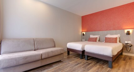 SURE HOTEL BY BEST WESTERN PARIS GARE DU NORD Room Type - 1 Double Bed, Non-Smoking, Family Room, Sofabed