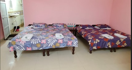 Goyal Bhawan Room Type - 5 Bed Family Non Ac Room with Attached Bath Goyal Bhawan Room Type - 5 Bed Family Non Ac Room with Attached Bath