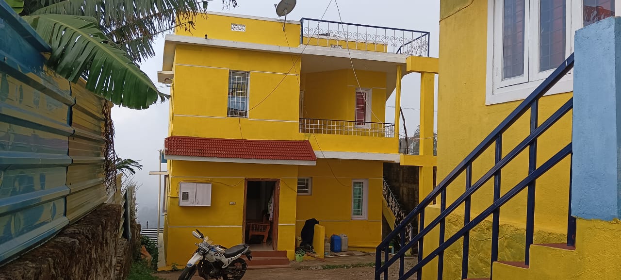 FLGHR Lakshmi Home Stay - Tap to explore photos