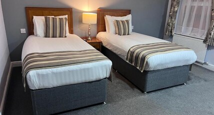 Aston Court Derby City Centre By Belvilla Room Type - Standard Twin Room Aston Court Derby City Centre By Belvilla Room Type - Standard Twin Room