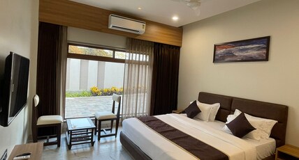 Hotel Vidhaan International Room Type - Queen Room