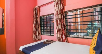 Diamonds Guests Houses Room Type - Deluxe Double Room Diamonds Guests Houses Room Type - Deluxe Double Room
