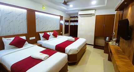 HOTEL JEYAM Room Type - PREMIUM TRIPLE BED ROOM
