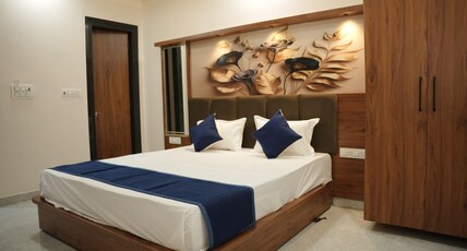 Hotel Mayur Palace Room Type - Deluxe Room
