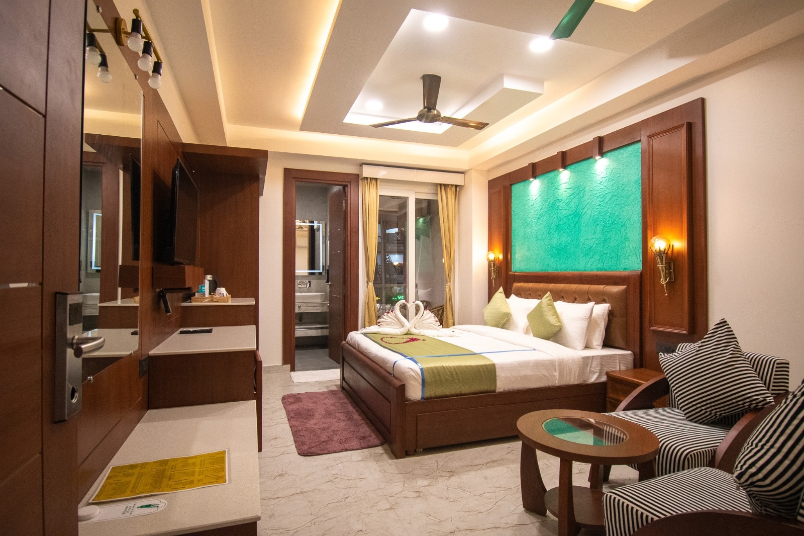 Holy Shivana Boutique Hotel - Tap to explore photos