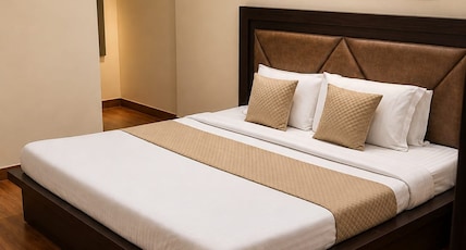 Hotel Royal Heritage Inn Room Type - Standard Room With Air condition Hotel Royal Heritage Inn Room Type - Standard Room With Air condition