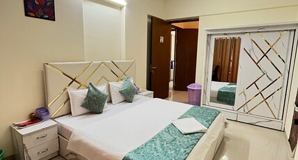 CLS Nyay Sagar Bandra Room Type - Bedroom 2