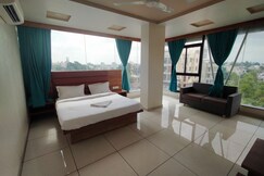 Hotel Neelkamal