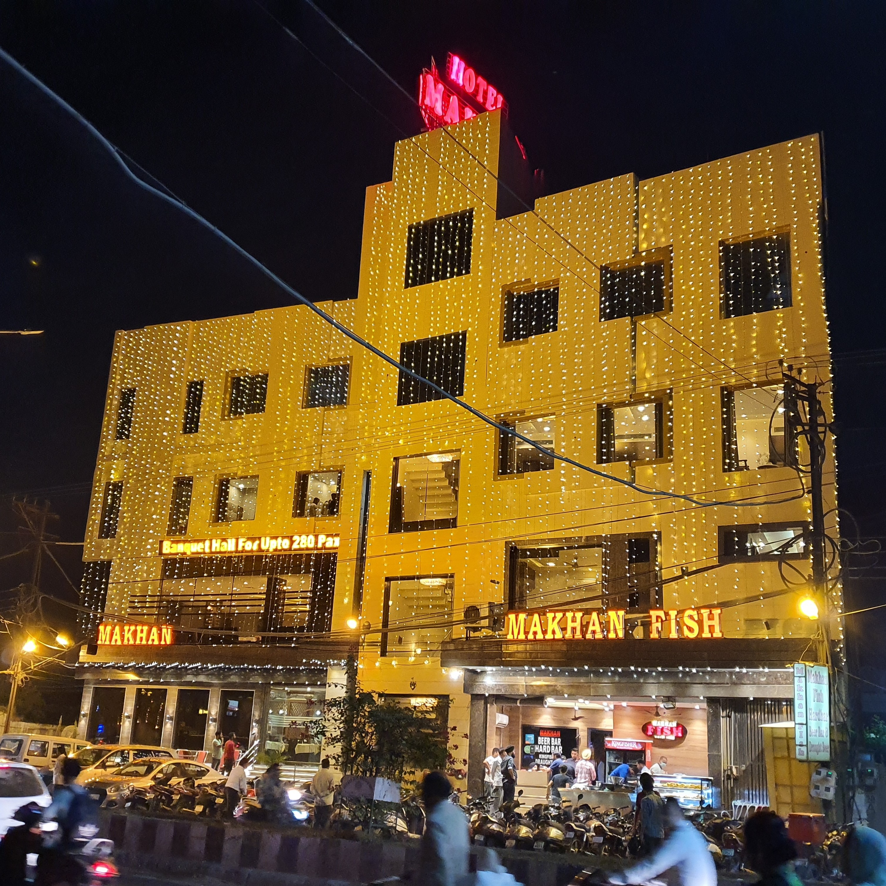 Hotel Makhan Residency - Tap to explore photos