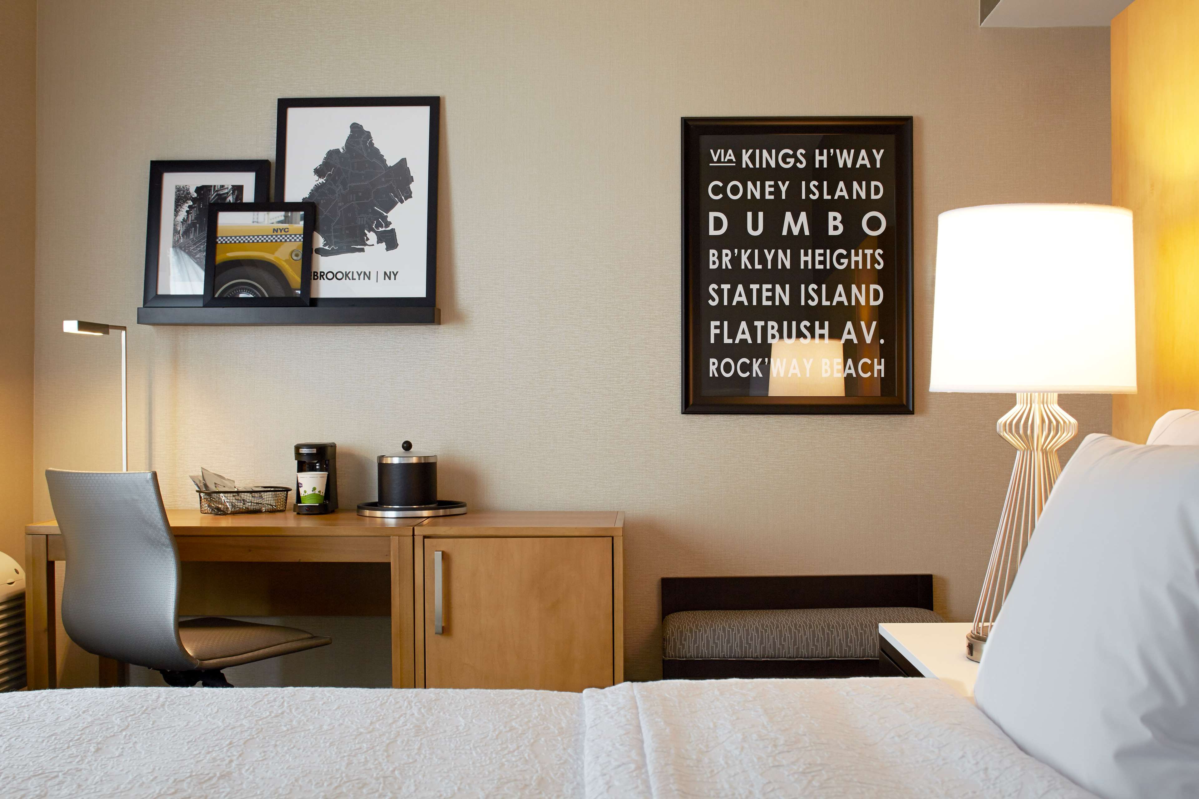 Hampton Inn Brooklyn Downtown NY - Tap to explore photos