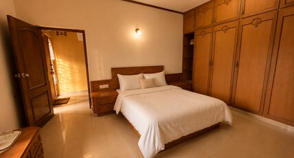 Aarroh Villa Room Type - Courtyard King Room
